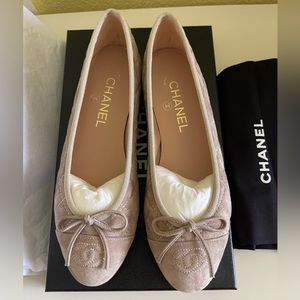 Chanel Ballerinas